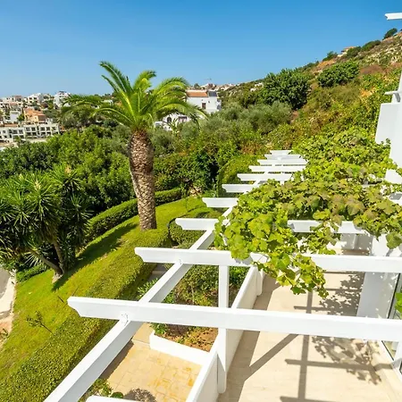 Eolos Apart-hotel 4*