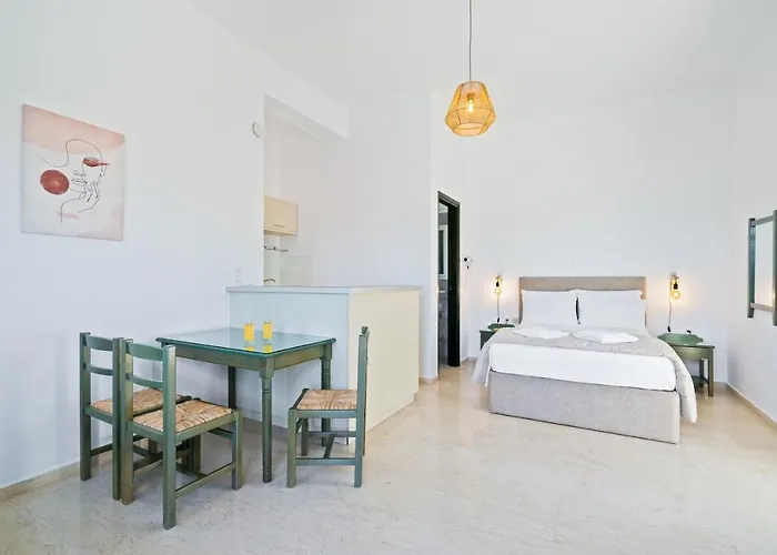 Eolos Apartmanhotel Hriszí Aktí Haniá