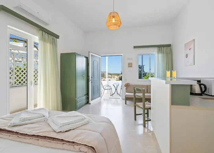 Eolos Apartmanhotel Hriszí Aktí Haniá